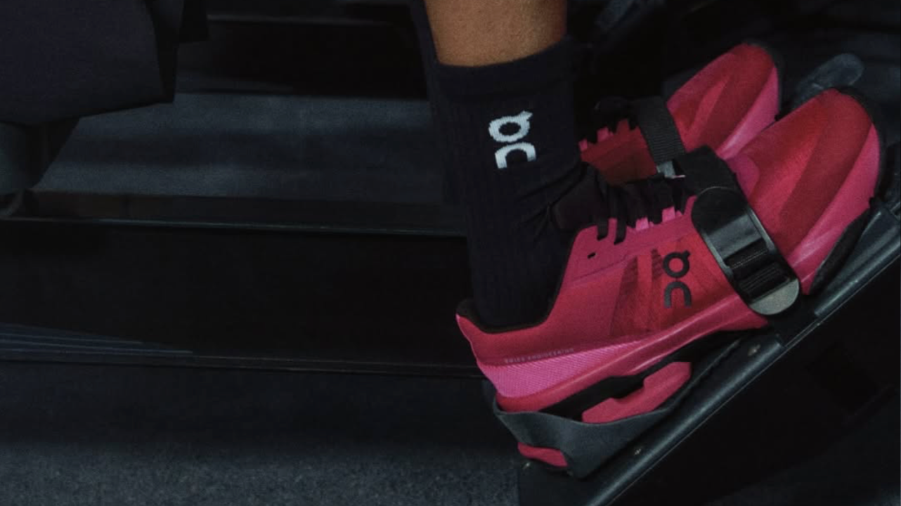 Sapatilhas On Running rosa