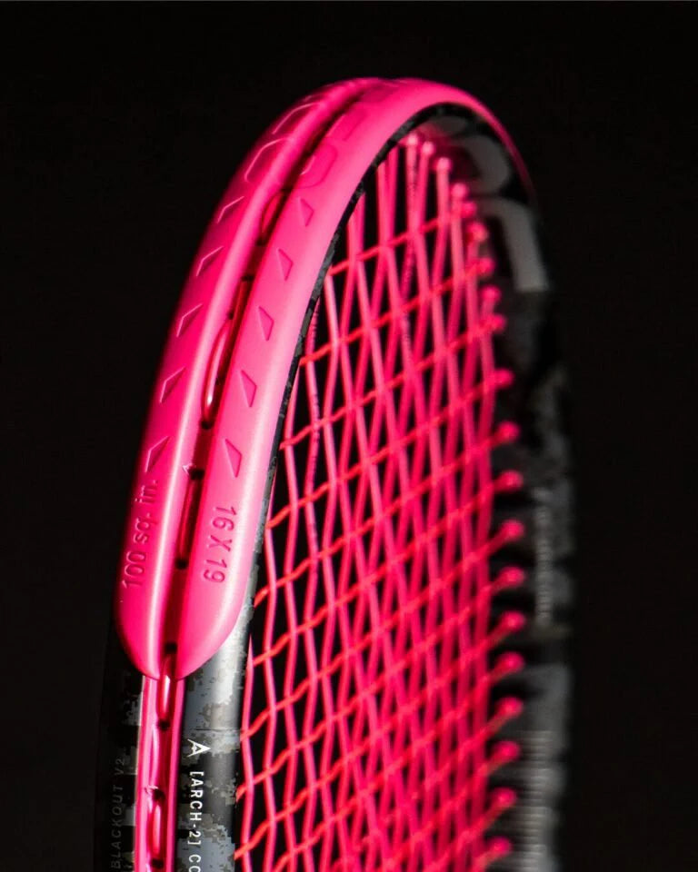 Grommets Ténis Solinco Blackout V2 16x19 Rosa Elétrico