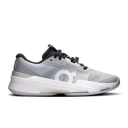 Sapatilhas de ténis On Running THE ROGER Pro Fire Clay em Glacier/Black, com sola para terra batida e design técnico para estabilidade e tração