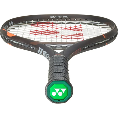Raquete Yonex EZONE 100 Espresso Brown 2026 - detalhe do grip sintético, disponível em tamanho 2 e 3